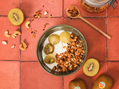 funky granola aux billes de kiwi