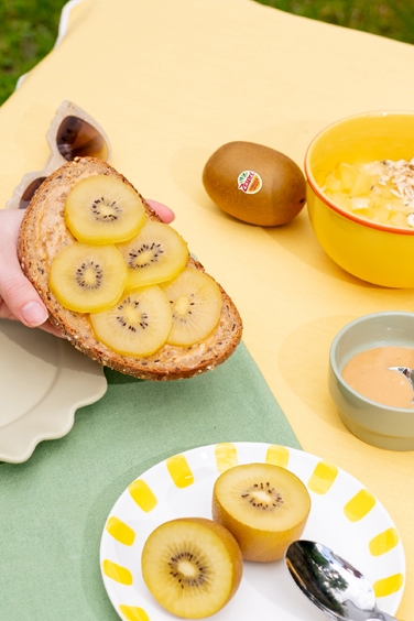 Le kiwi jaune Zespri™ Sungold™, l’allié de l’été